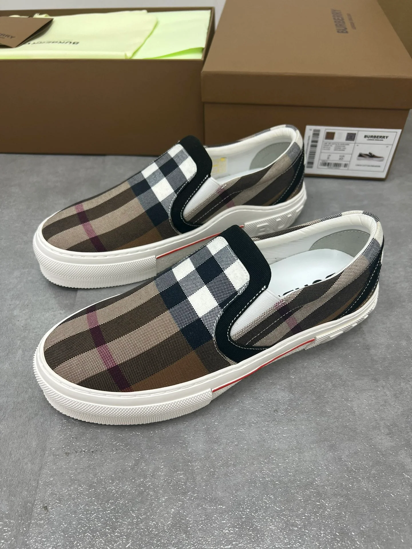 Повседневные балетки Burberry в клетку - для пары