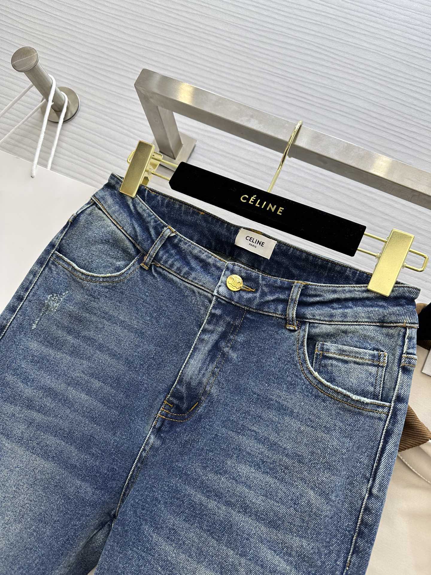 Новые джинсы Celine 2403 весна/лето, расклешенные, синие.