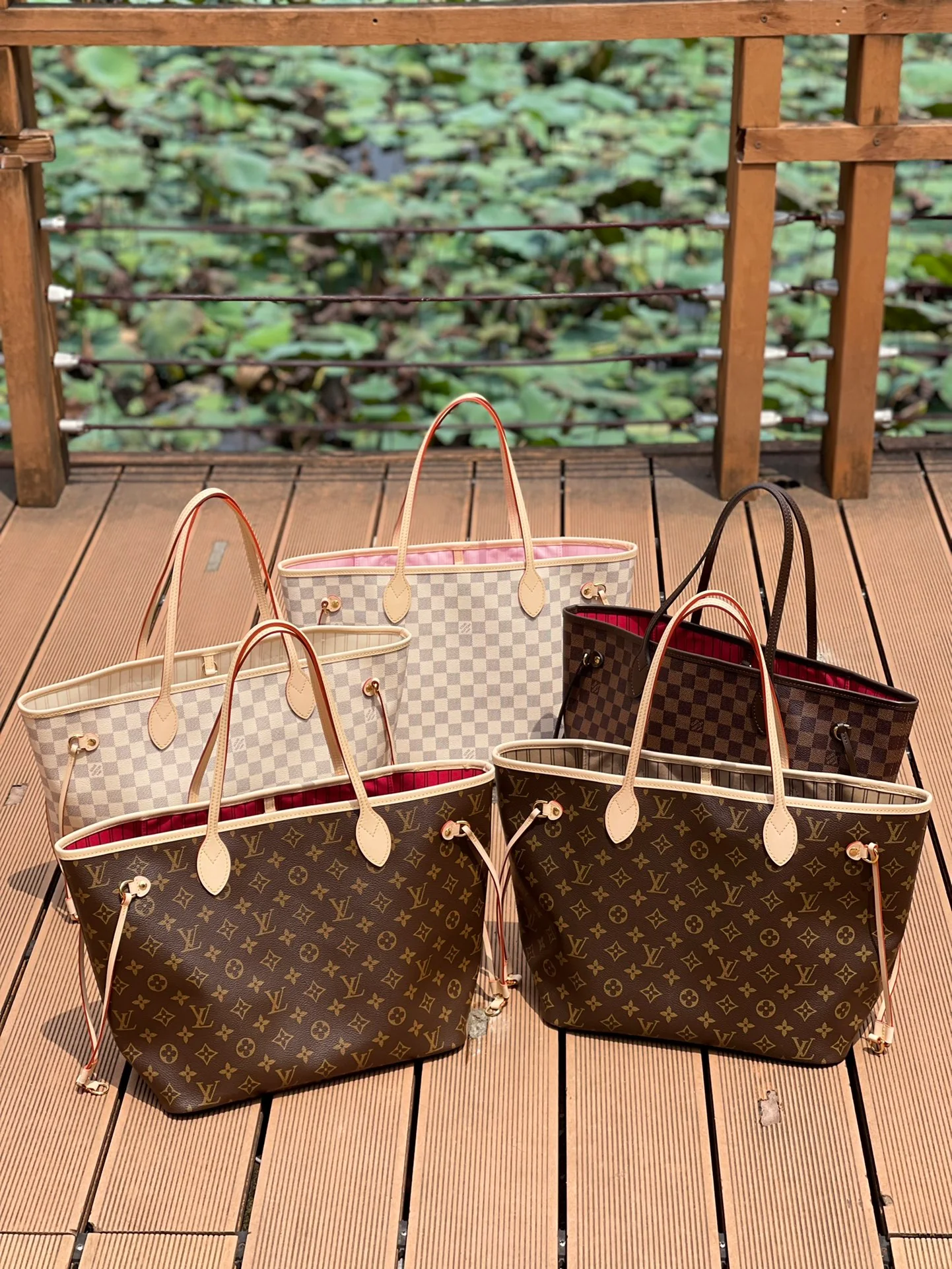 Схема коллекции LV-Neverfull