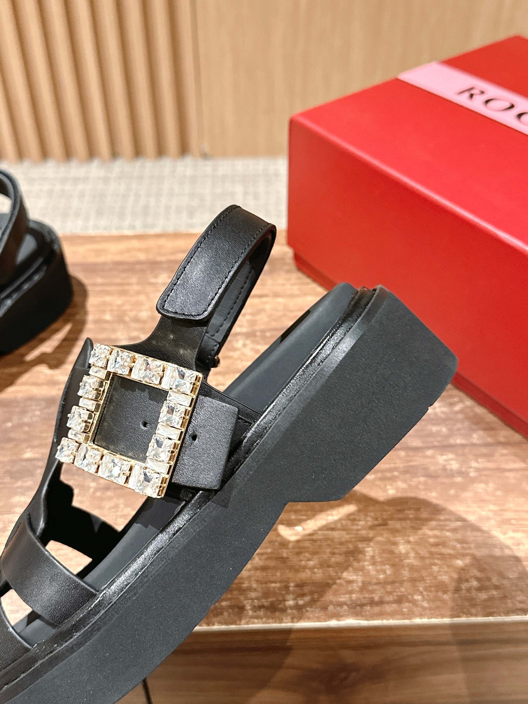 RV - Римские сандалии - Бриллиантовая пряжка