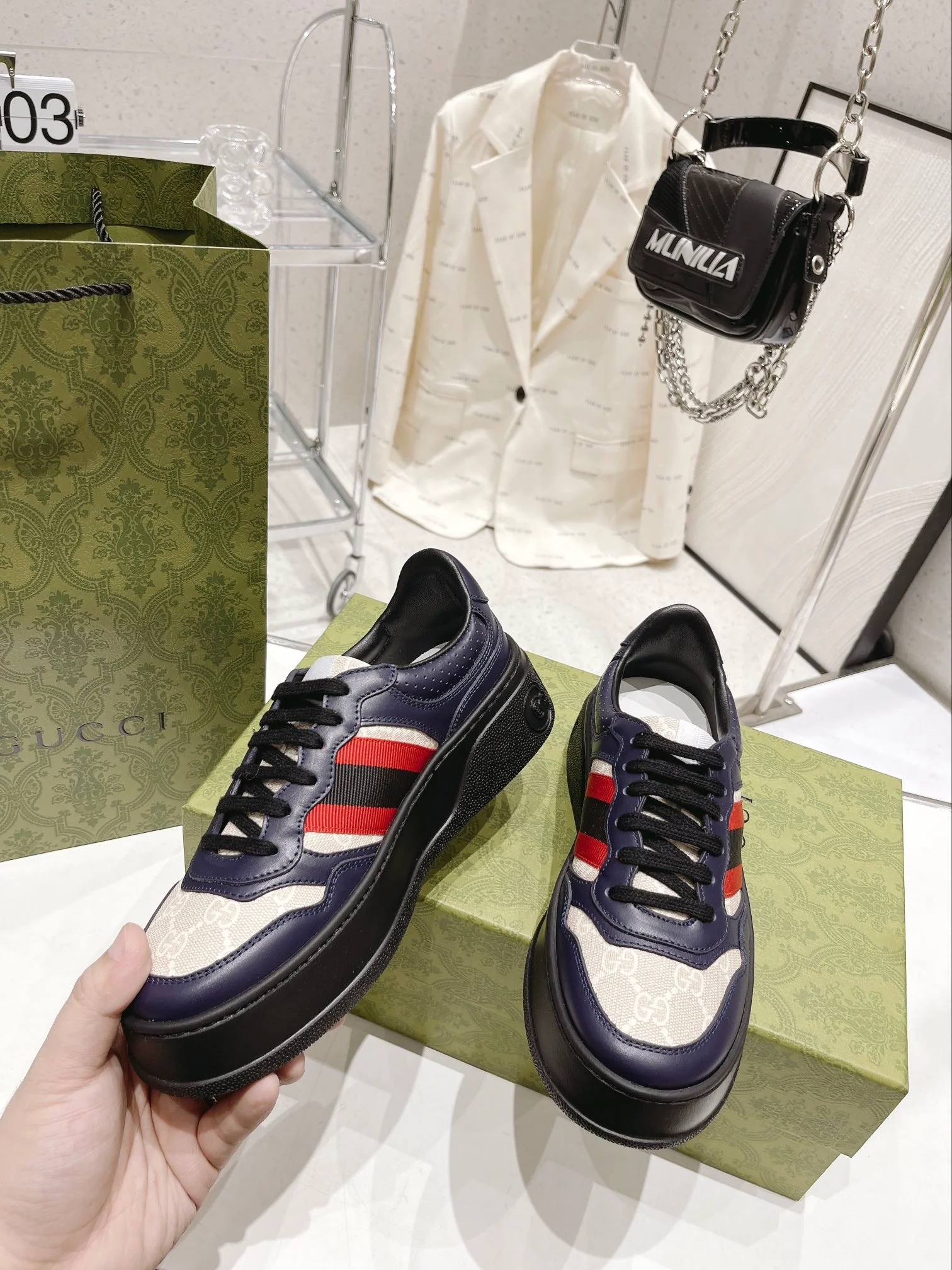 Кроссовки Gucci Chunky B Series на платформе - унисекс - черные