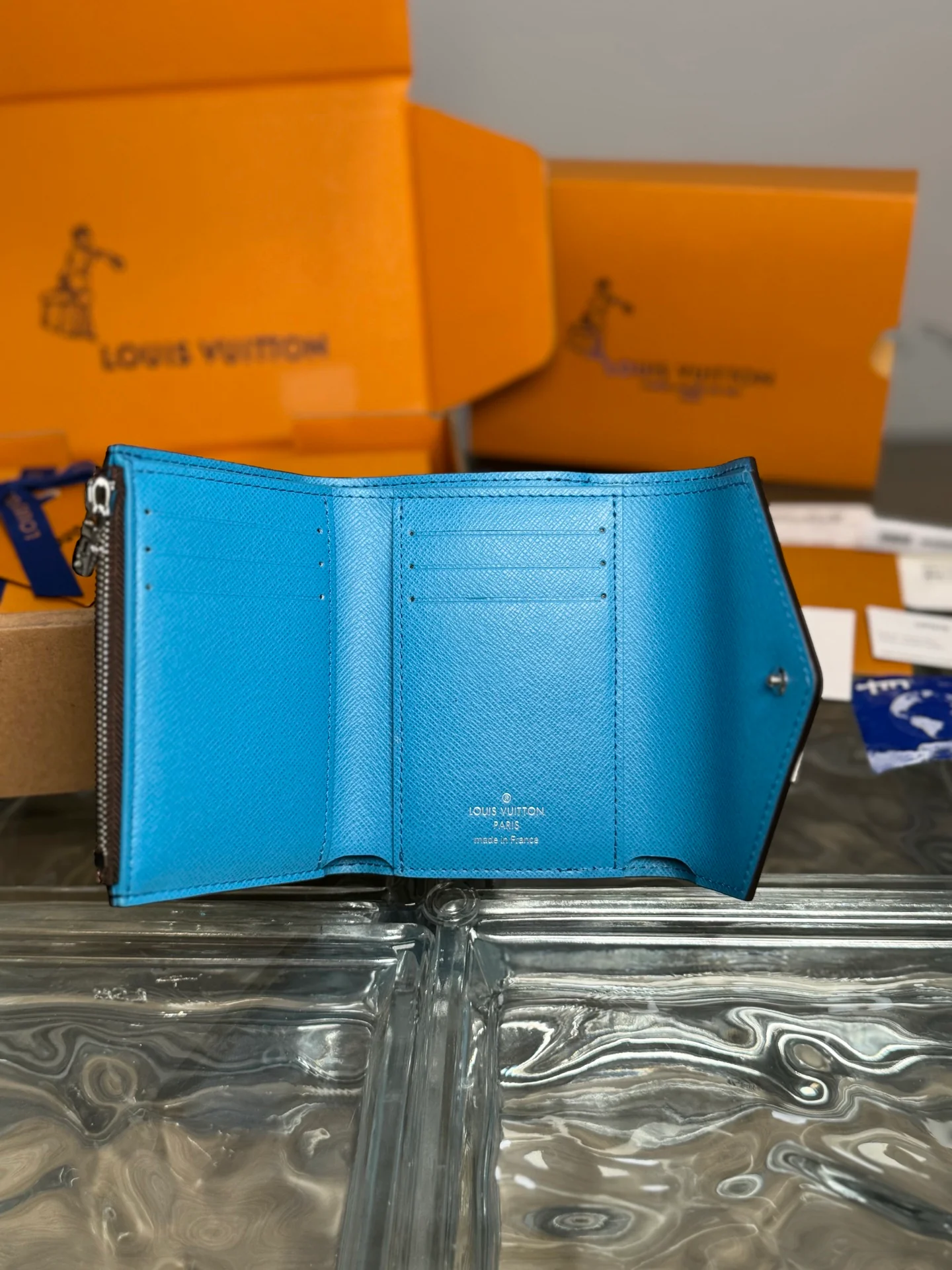 LV-m12885-victorine-wallet - Светло-голубой