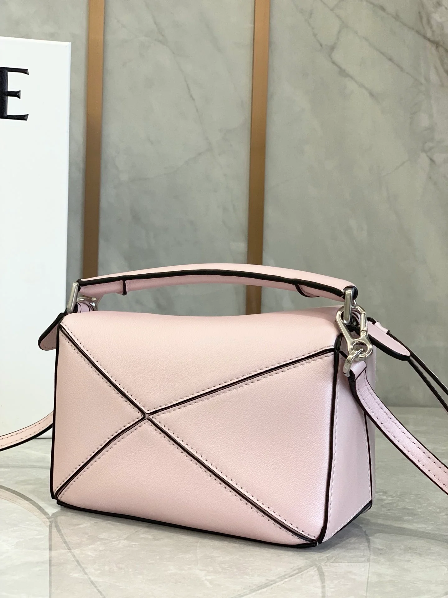 Мини-сумка Loewe Puzzle Bag из телячьей кожи - 1 шт.