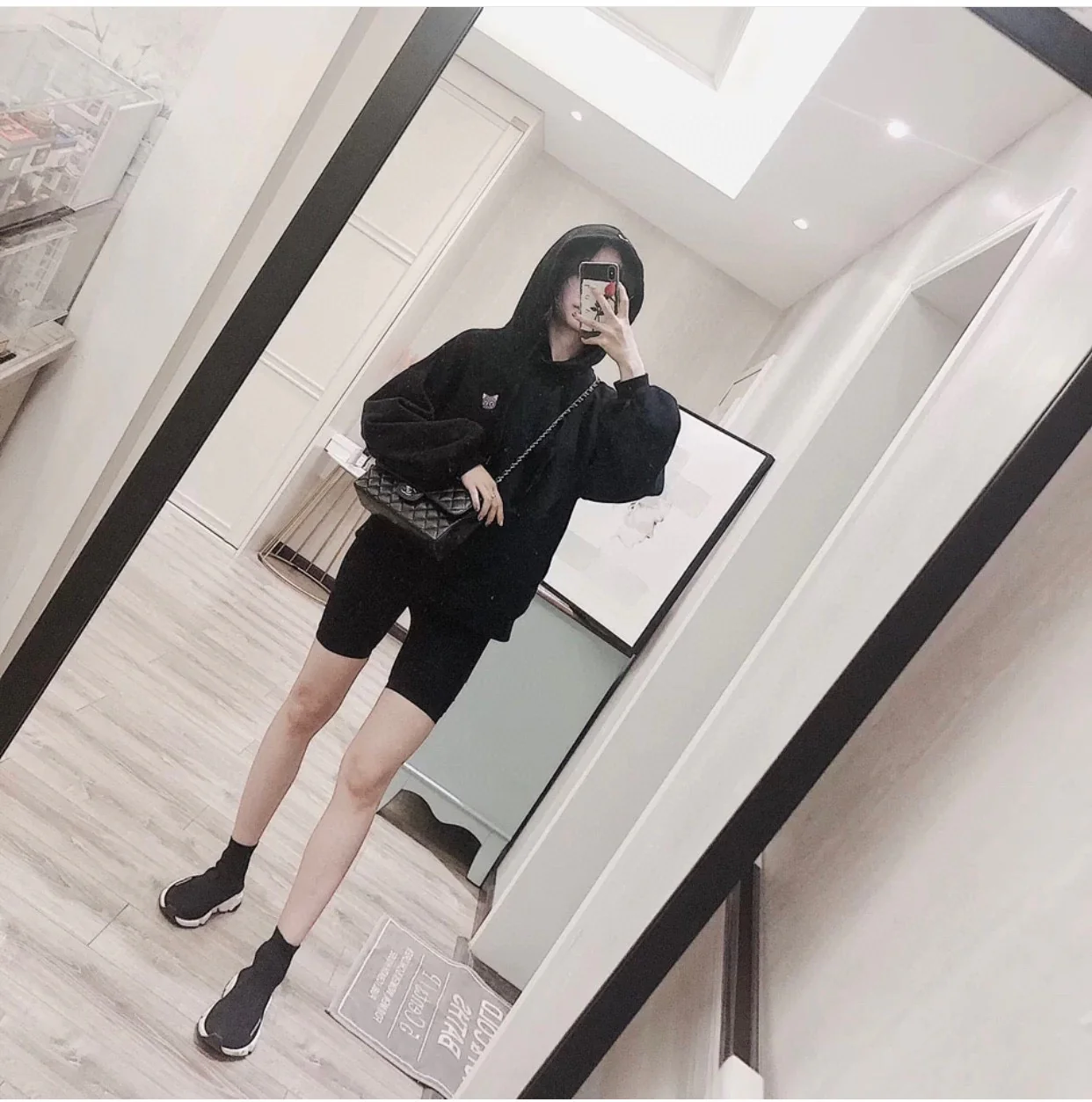 Chanel Classic Flap Caviar Black Medium