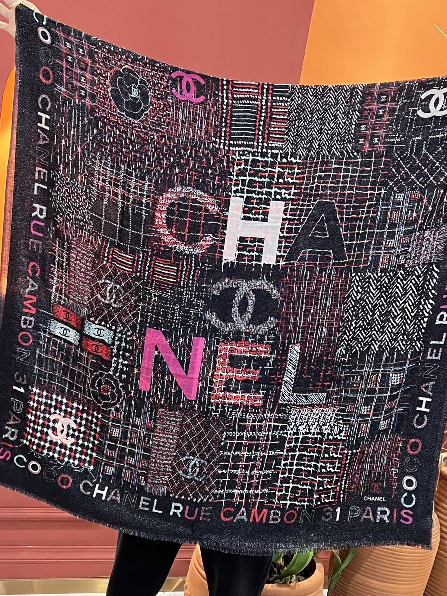 Кашемировый шарф Chanel – 31 Rue Cambon – 110–200 см