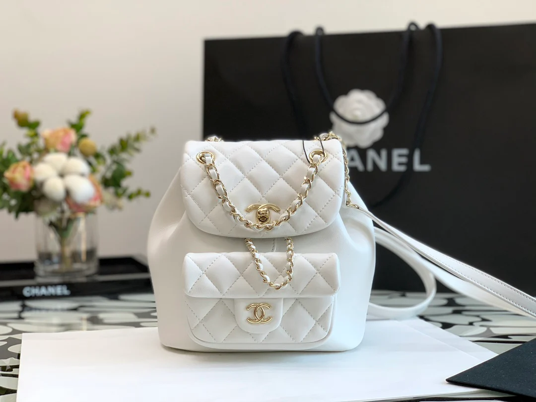 Новая коллекция Chanel ?Ранняя весна 2022? — Рюкзак — 1