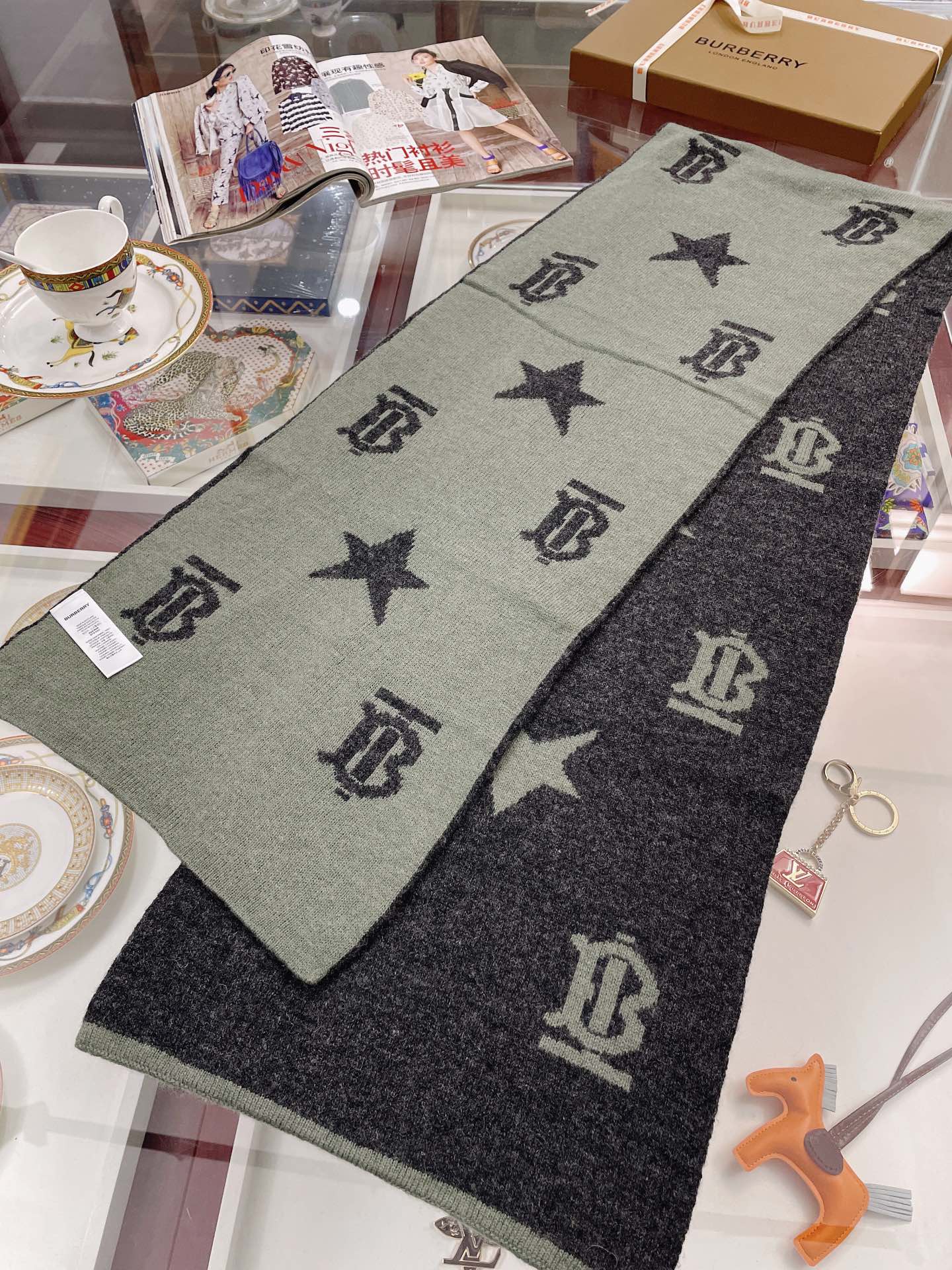 Двусторонний шарф Burberry