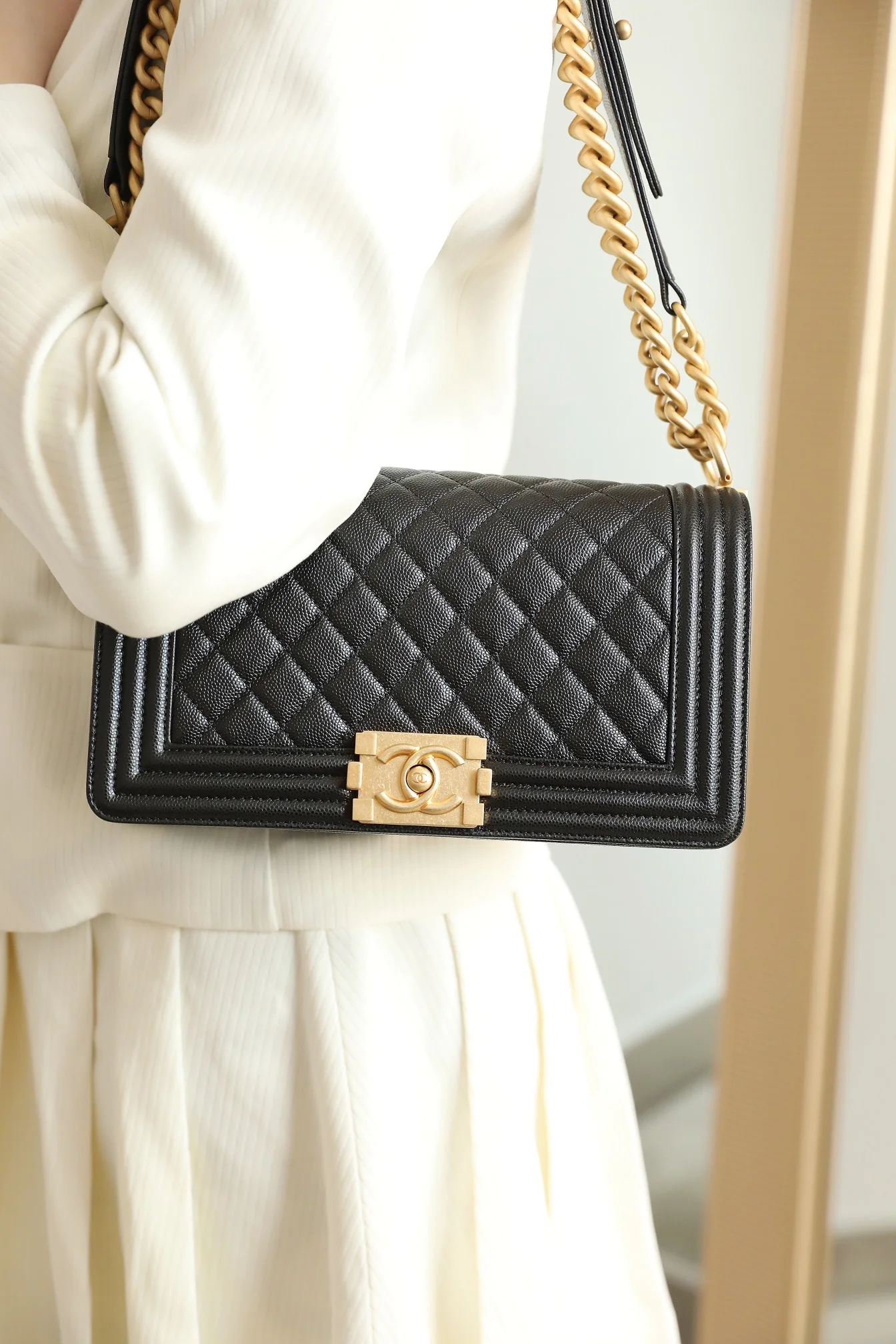 Chanel Le Boy Crystal Edition, узор 