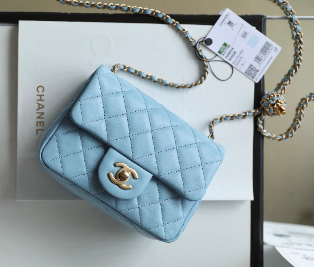 Chanel - Сумка-клатч 