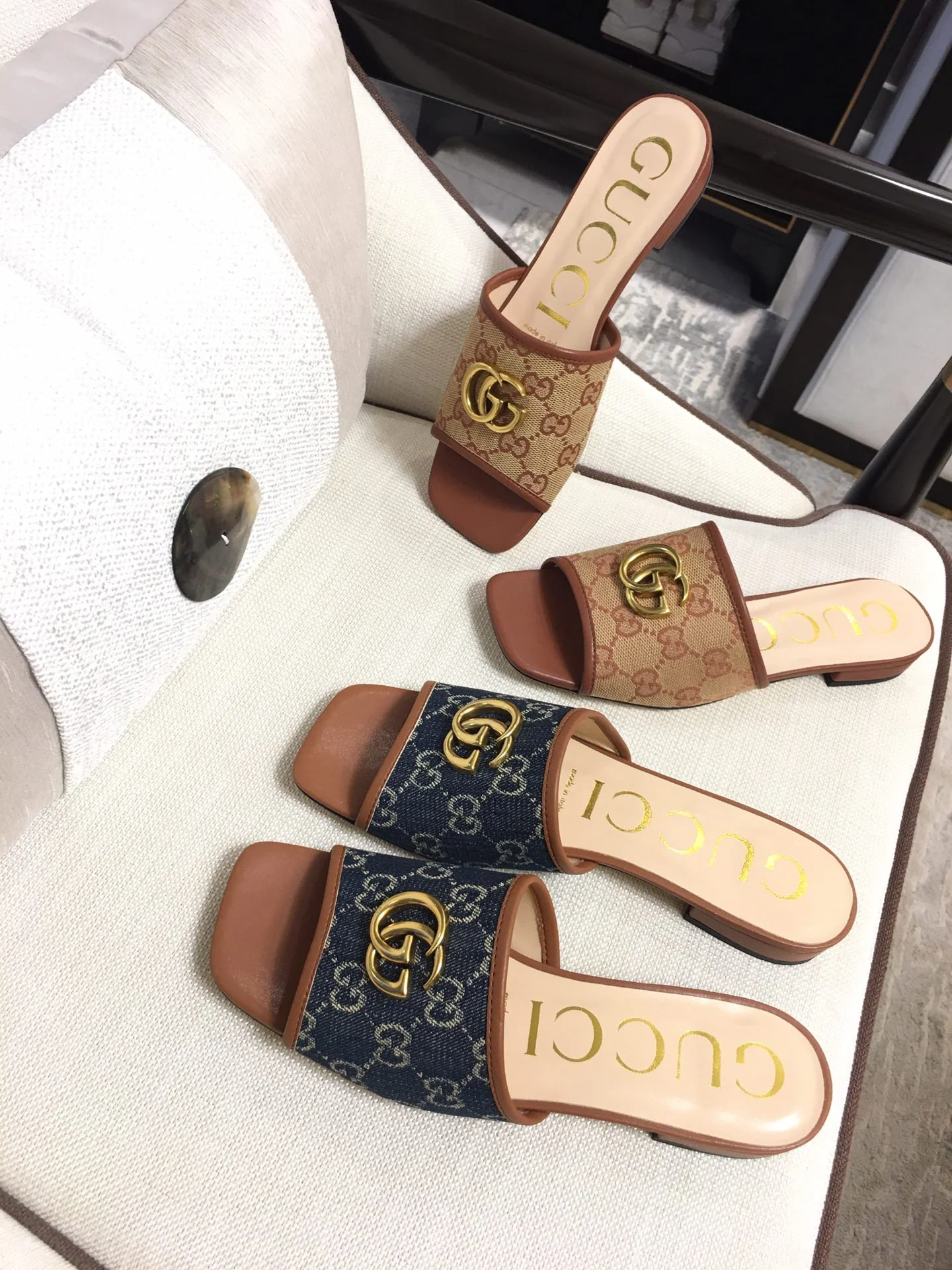 Тапочки Gucci с квадратным носком