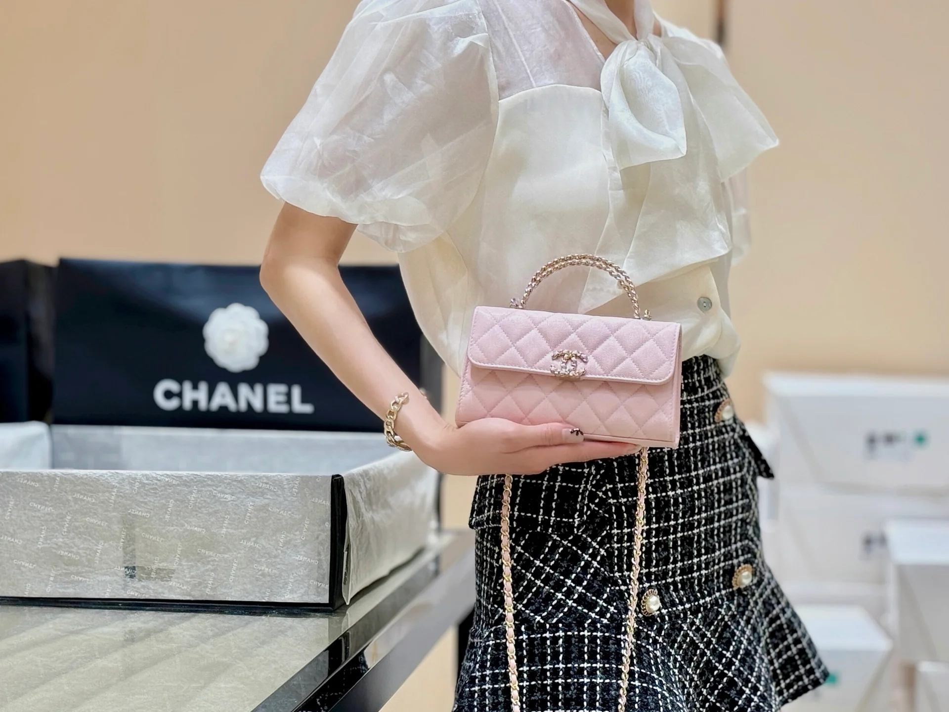 Сумка Chanel 25s Kelly Handle Bag - светло-розовая