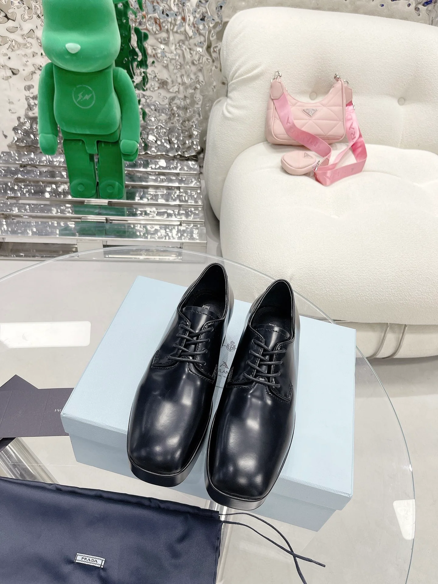 Prada 2022: стиль с подиума – ботинки на платформе.