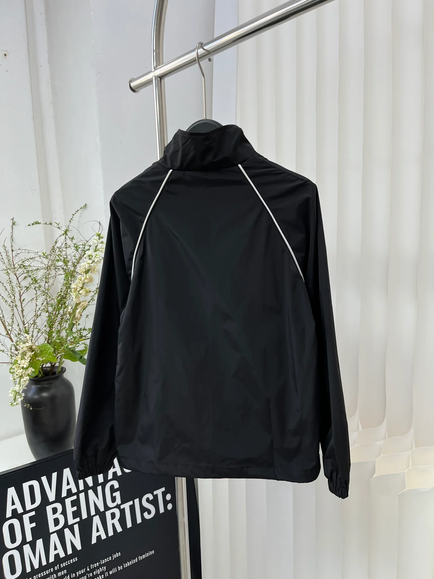 Chanel 2403 - Комплект из ветровки и шорт