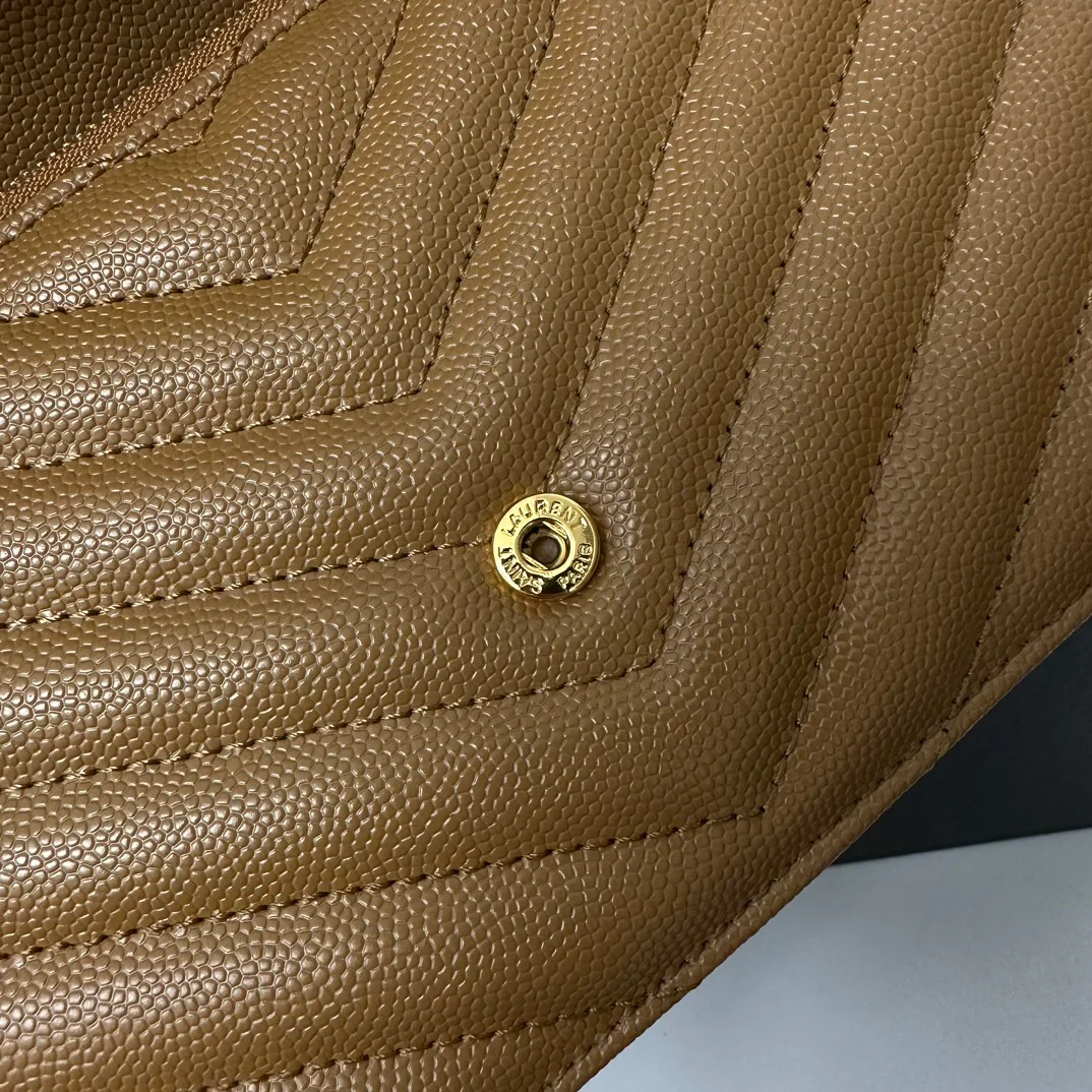 Пряжка YSL Monogram Caviar WOC Caramel Gold, 22 см