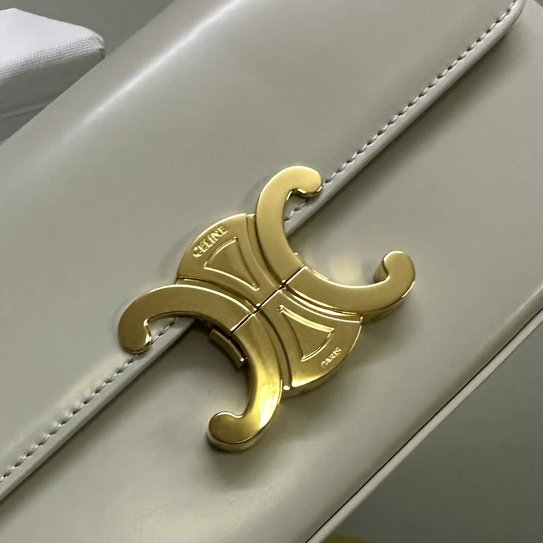 Celine - Кожаная сумка с пряжкой и цепочкой - Подмышечная сумка - Белая