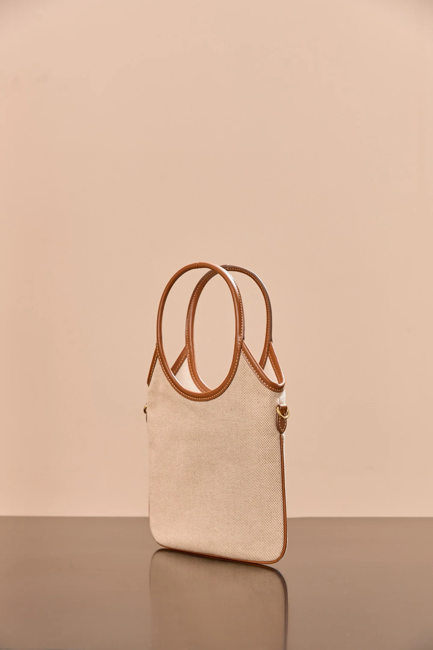 Сумка-шоппер Miu Miu-5ba281m650-??? Маленькая, из белого холста.