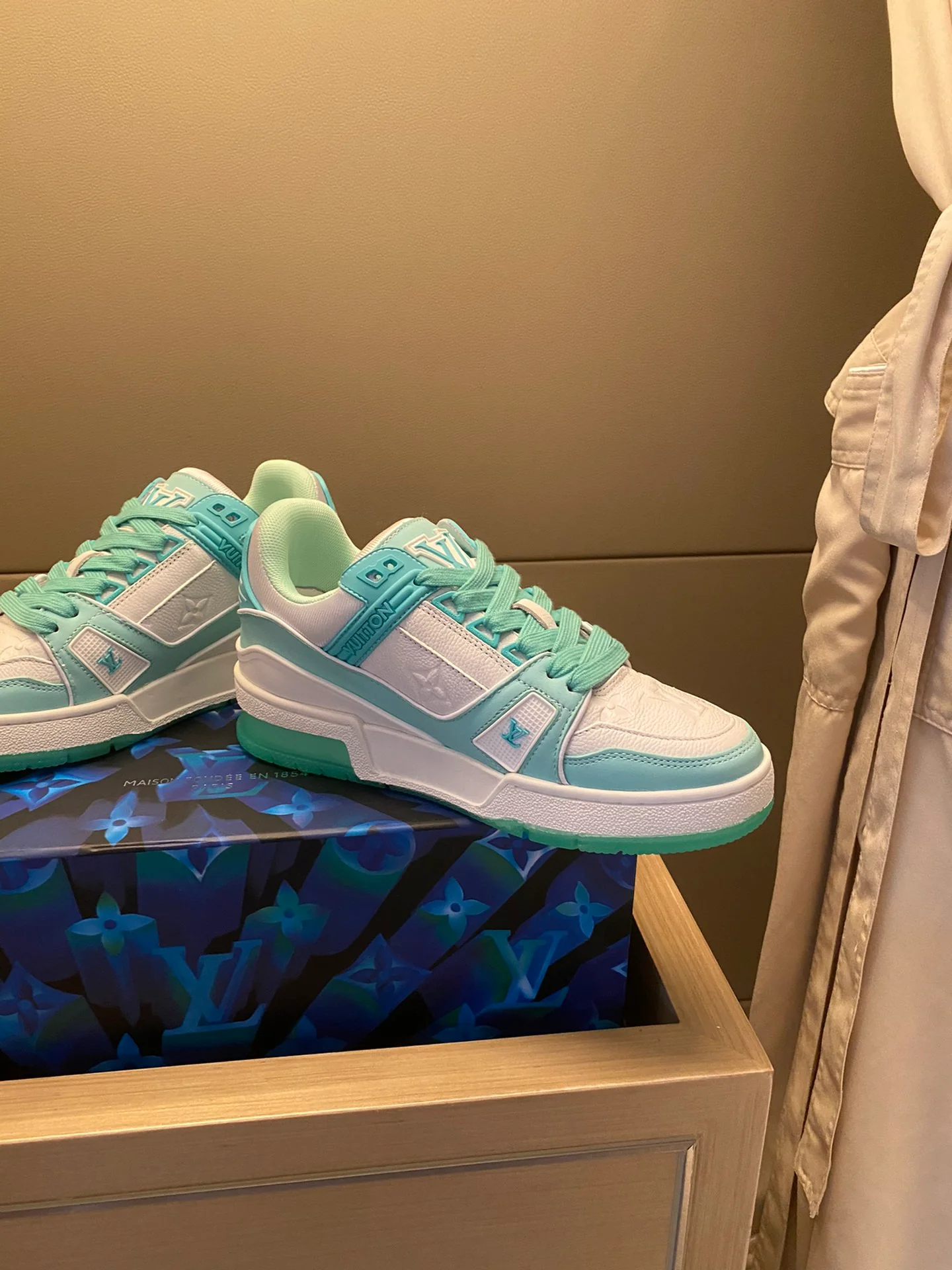 Обувь LV - кроссовки LV Trainer - 19