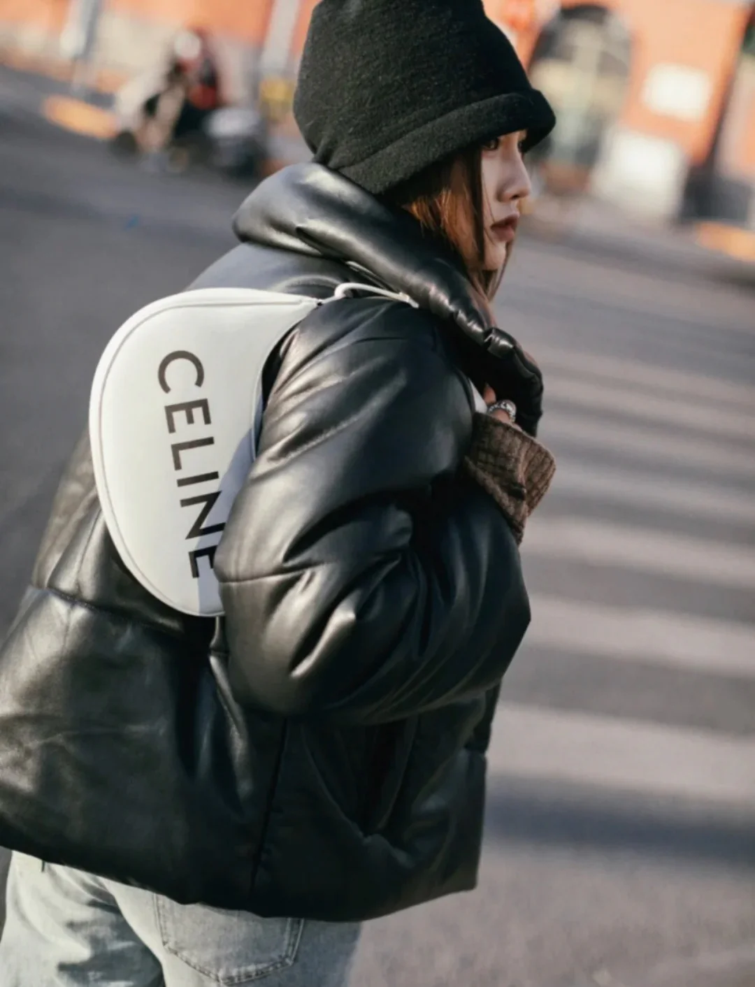 celine-ava сумка подмышки-1