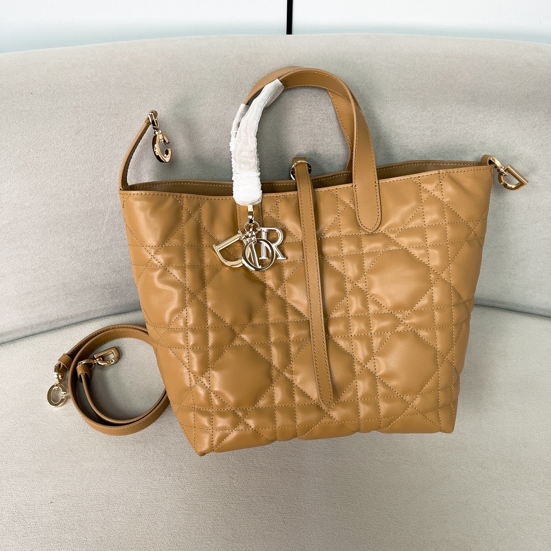 Dior d'toujours Средняя карамель