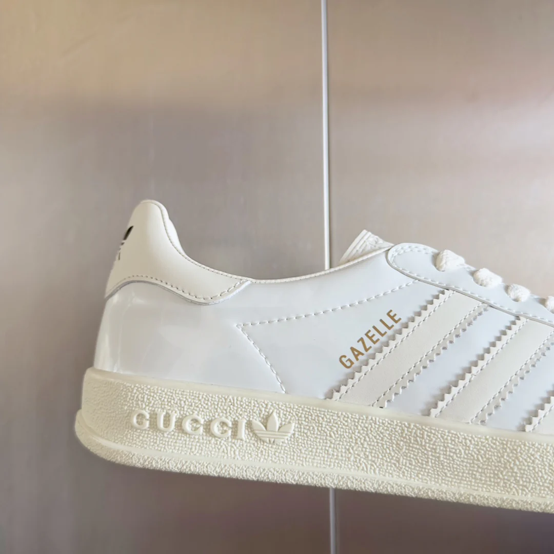 Скейтбордические кроссовки Gucci 2024 - белые