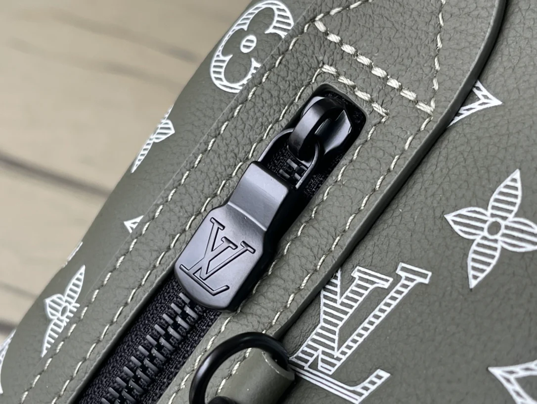 Сумка LV Duo с тиснением через плечо - зеленая