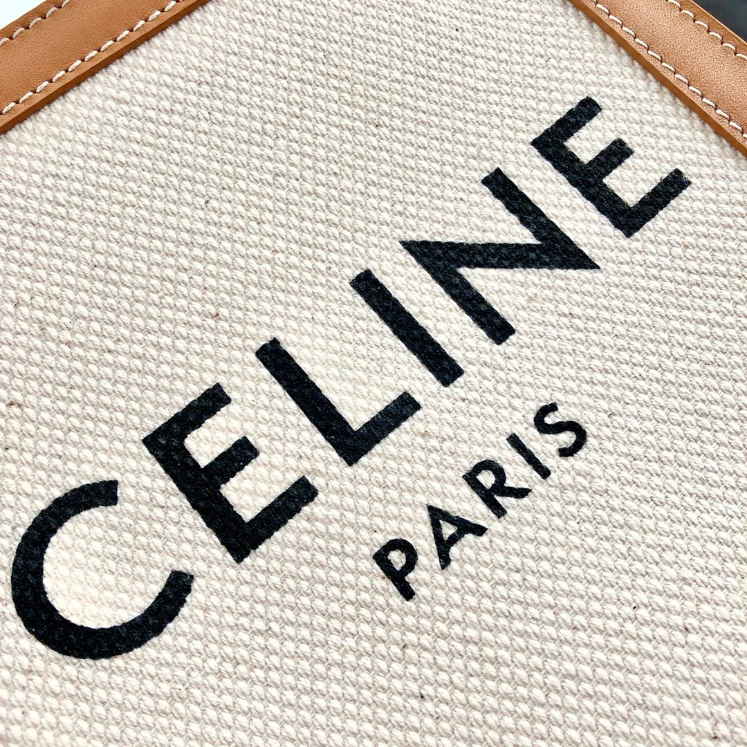 Миниатюрная вертикальная сумка Celine Cabas из кожи с принтом