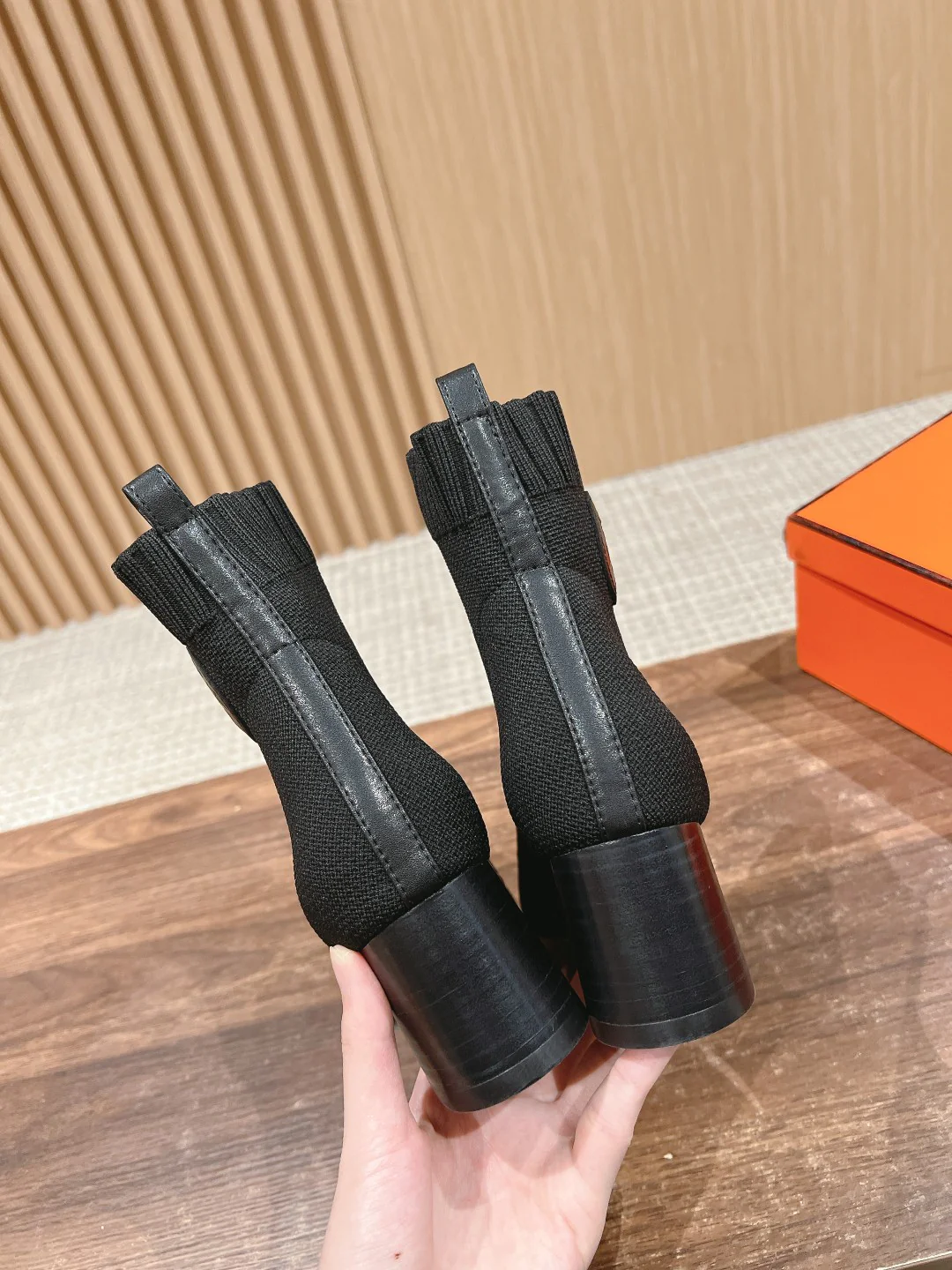 Вязаные ботильоны Hermes 2024 — черные