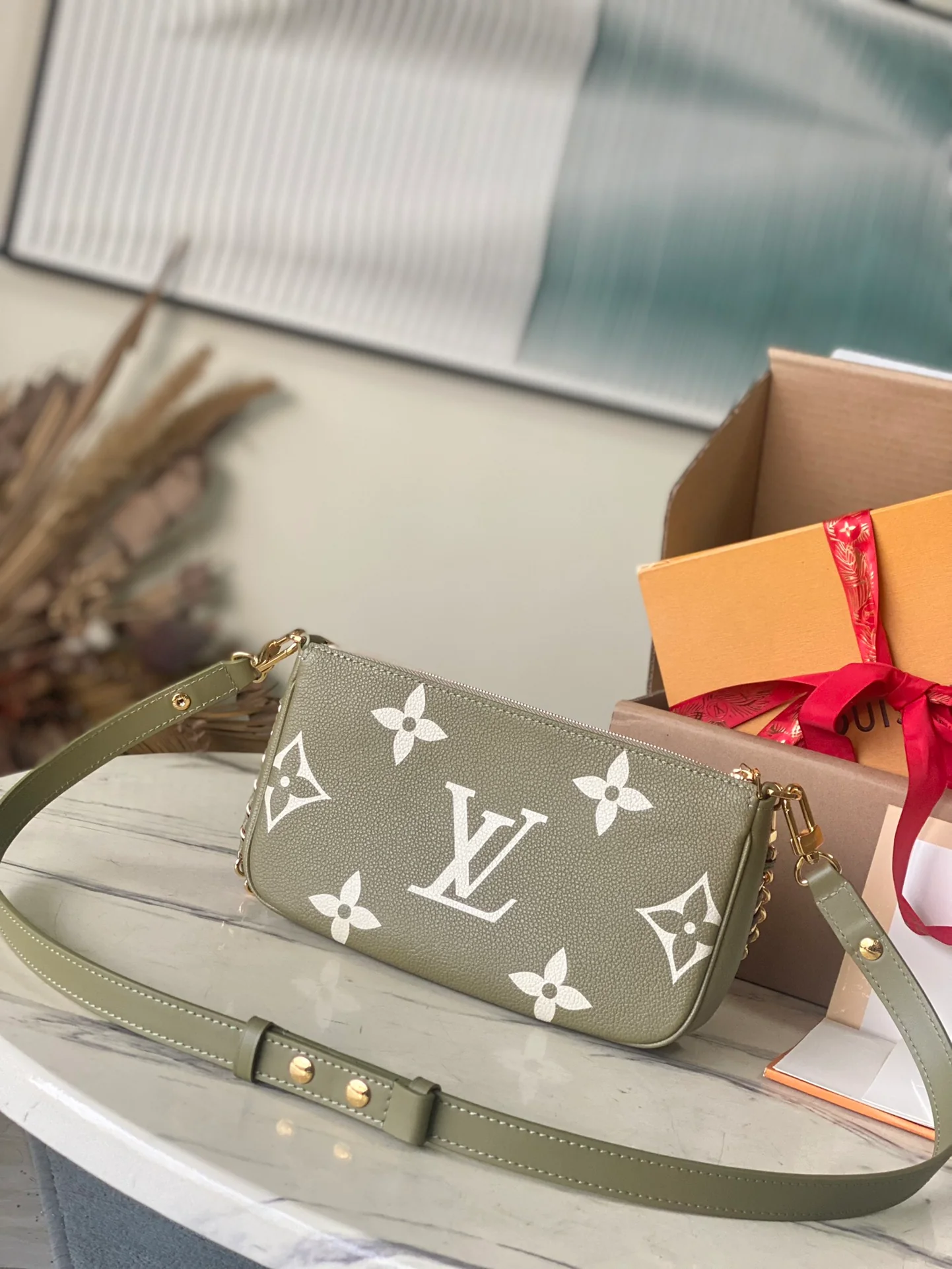 m22670-LV-multi-pochette-accessoires-shoulder bag-crossbody bag-khaki green