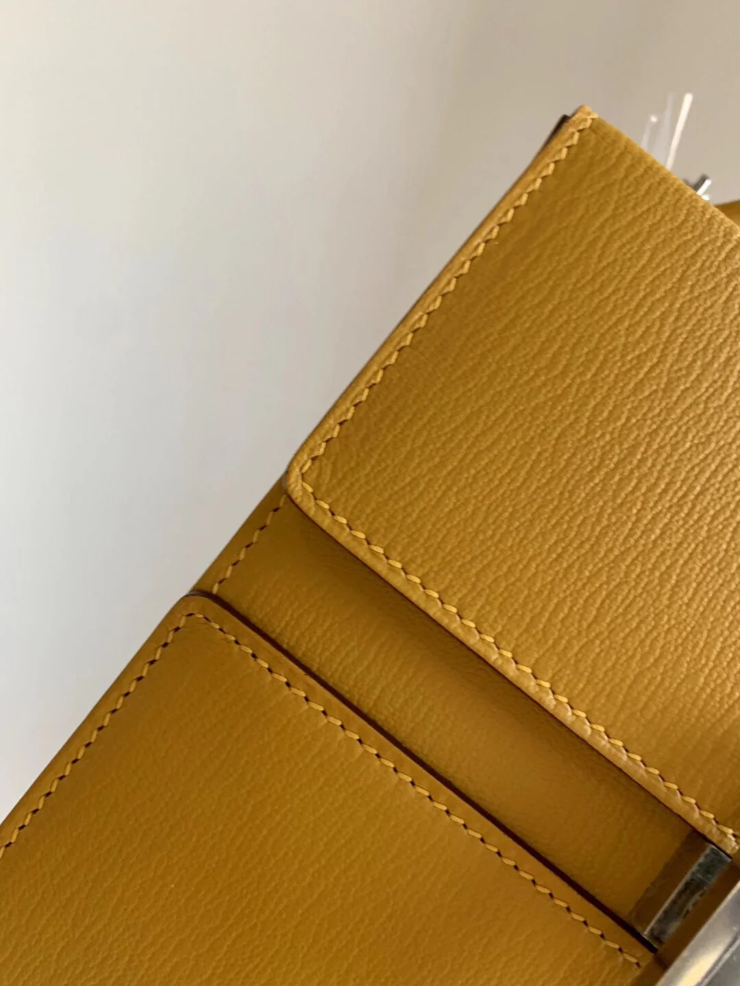 Hermes-cinhetic-24-chevre-amber-silver buckle