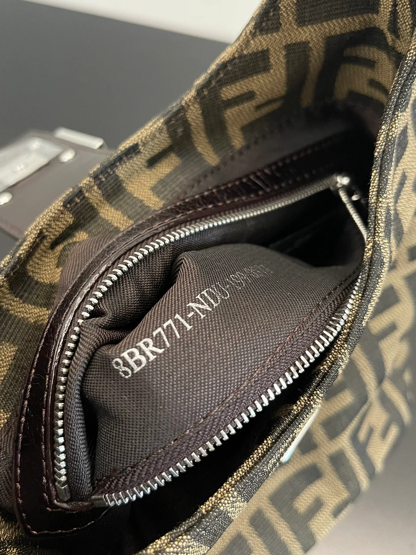 Винтажные пельмени Fendi Monogram