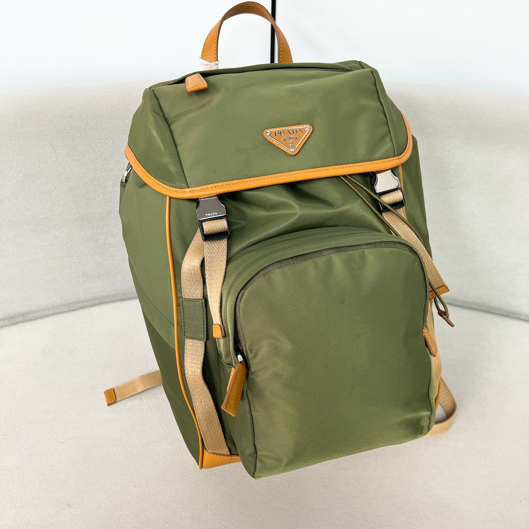 Рюкзак Prada 2VZ135, зеленый