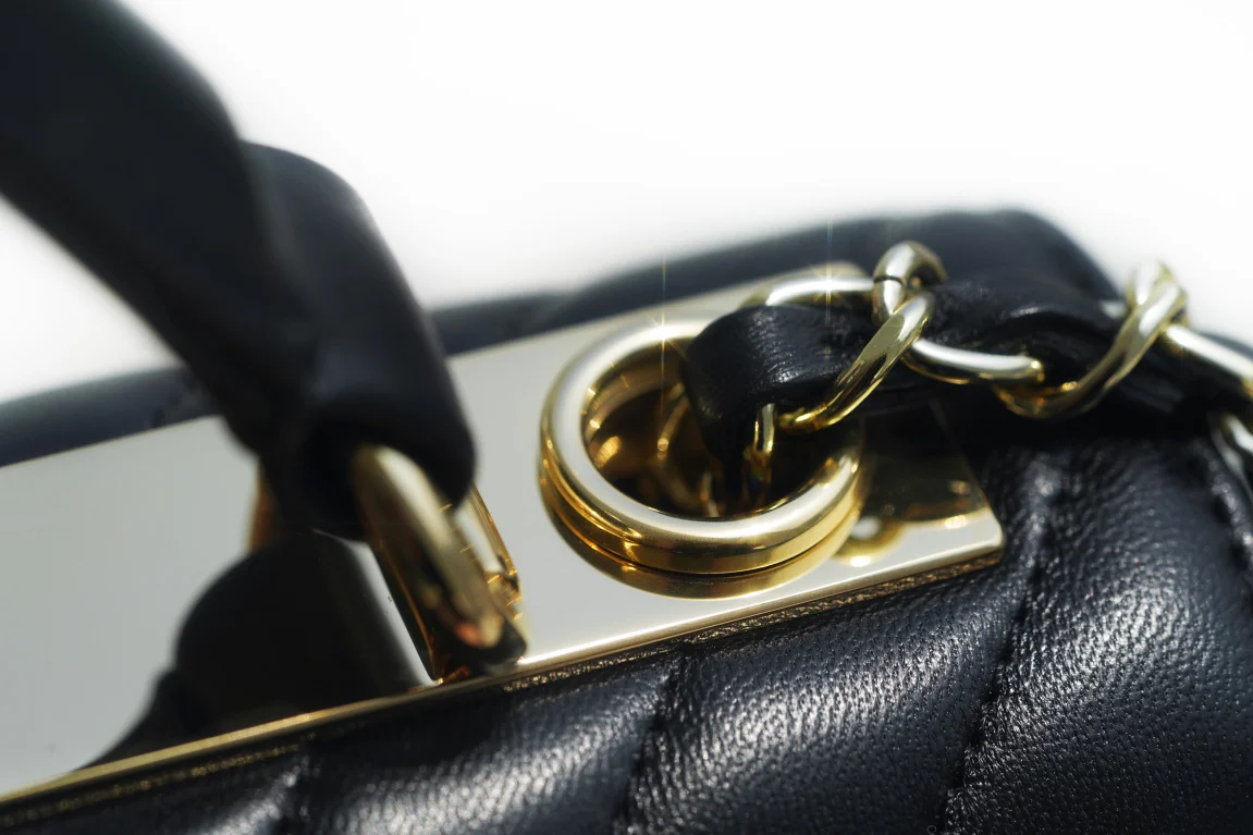 Chanel Trendy CC V Classic Black - 25cm