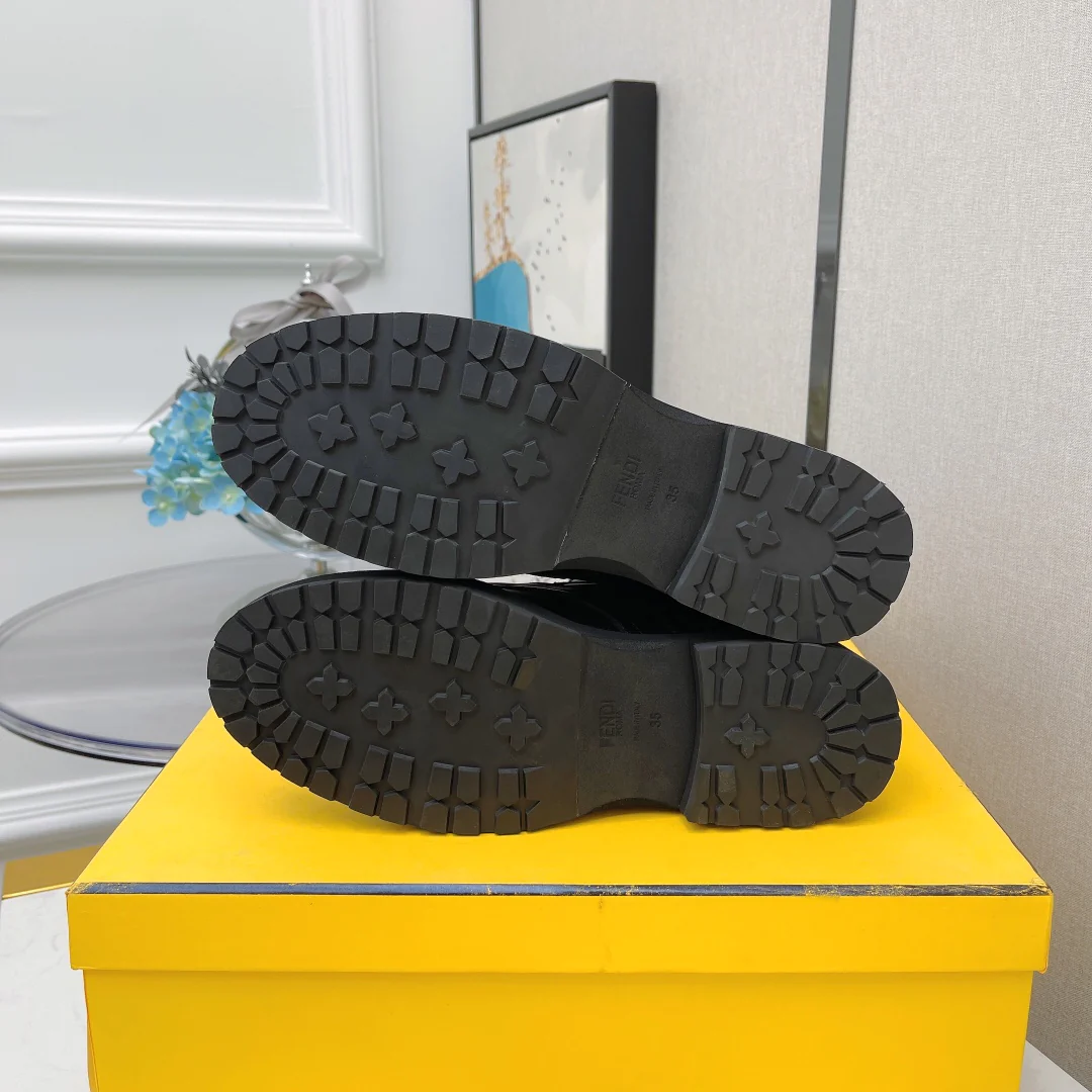 Ботильоны Fendi на молнии