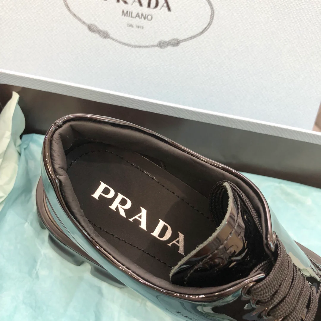 Обувь Prada - Pard Monolith - Лоферы на платформе - Черные