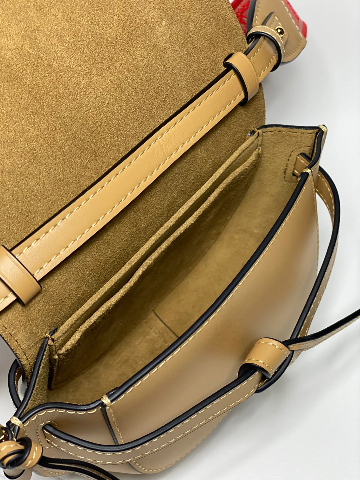 Сумка-седло Loewe-gate Letter с широким плечевым ремнем - мини