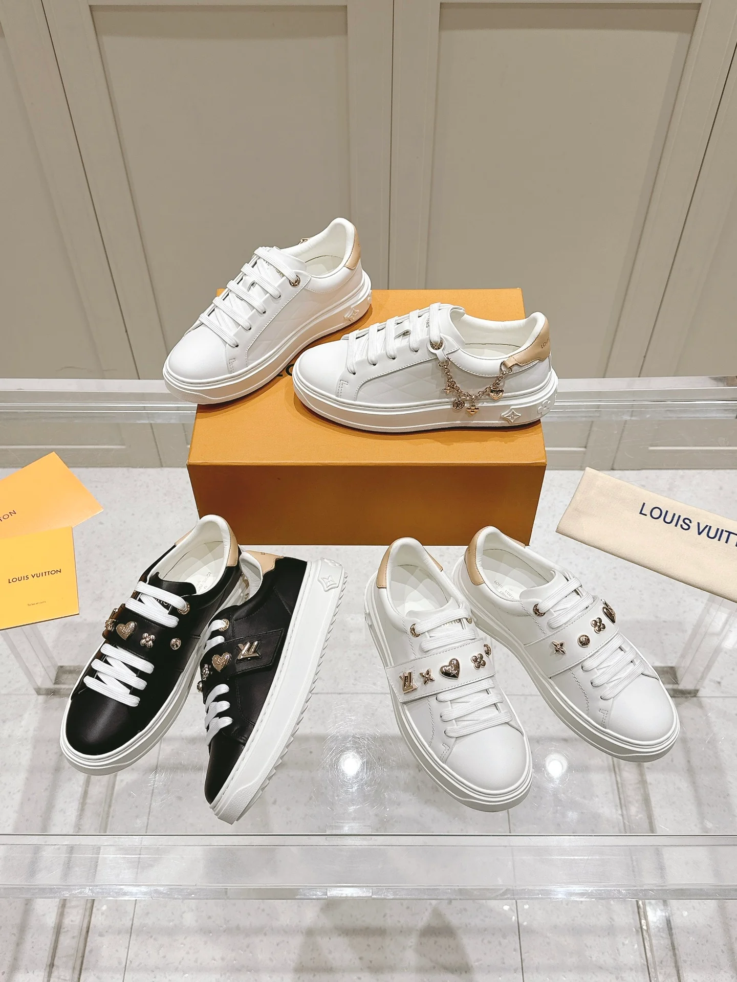 Кожаные скейтбордистские кроссовки LV-2024 - изображение из коллекции