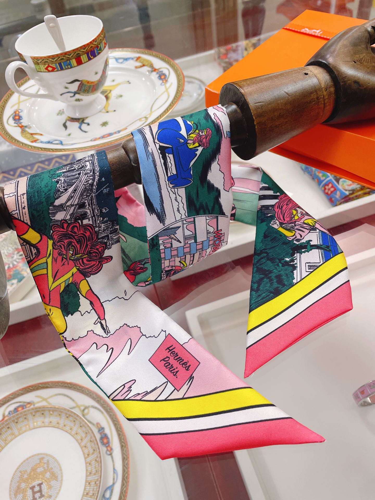 Шарф Hermes Twilly 5-86 см, 100% шелковый твил, двусторонний.