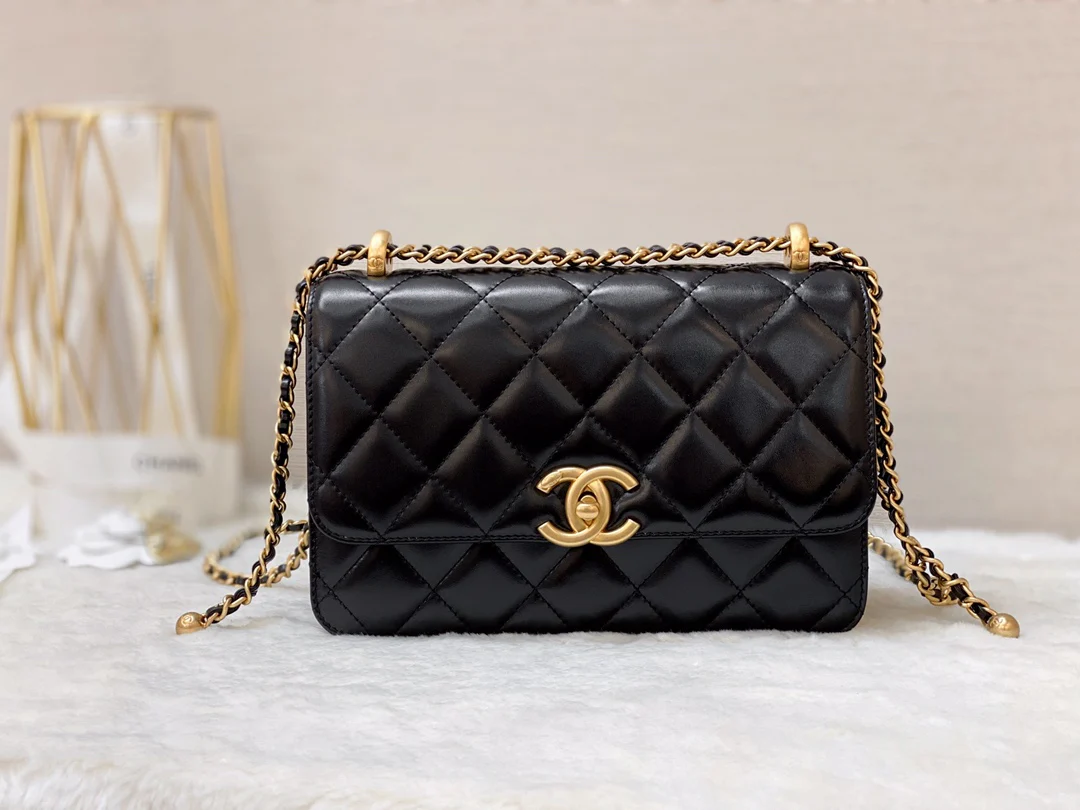 Сумка Chanel Double Gold Ball CF - из черной овечьей кожи с золотой пряжкой - большой размер 22 см