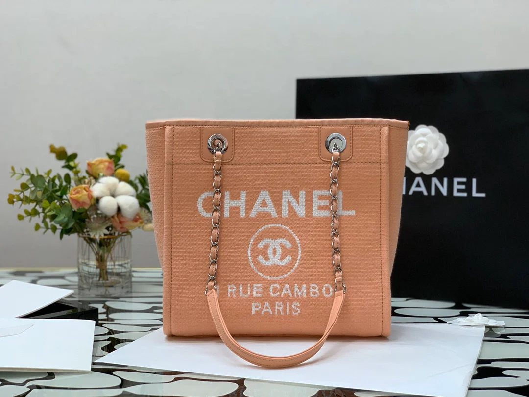 Пляжная сумка Chanel из коллекции осень/зима 2022 — розовая — маленькая