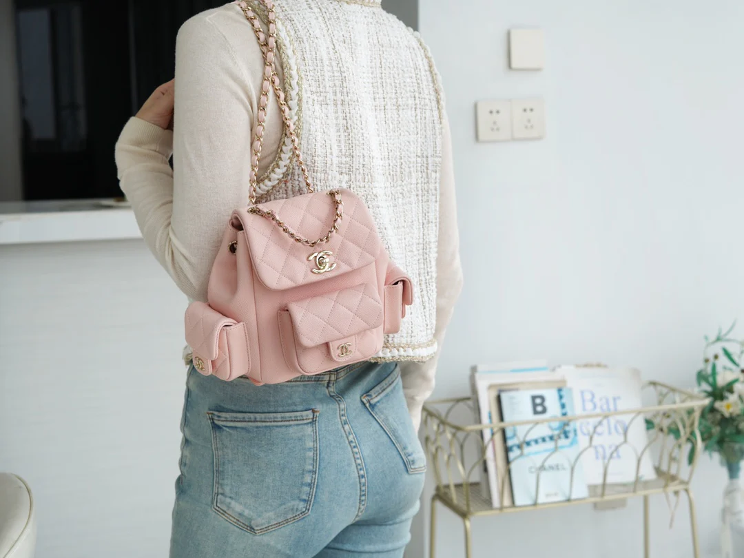 Chanel - Новая маленькая сумка через плечо Tank Duma - Два боковых кармана - Светло-розовый