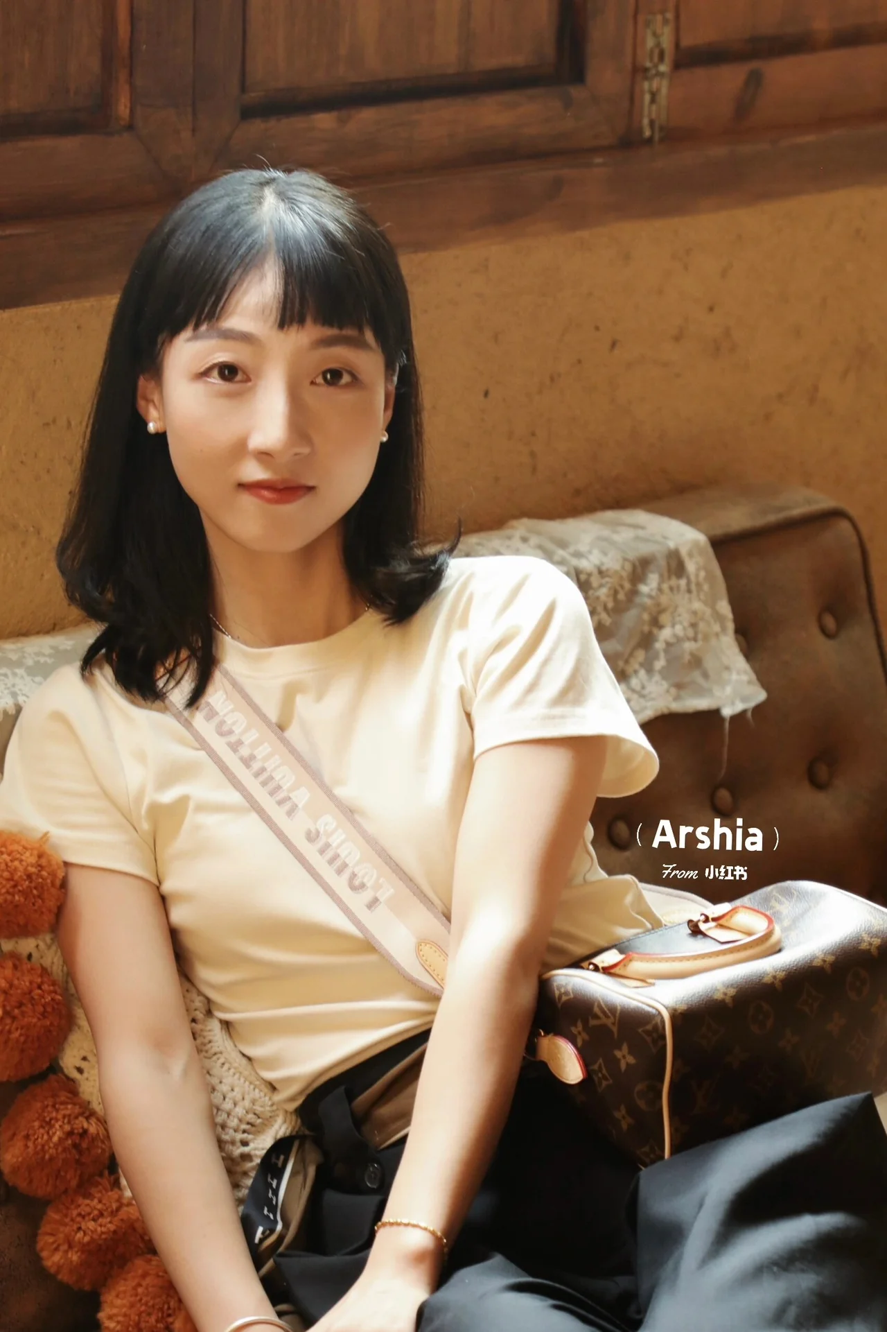 m46234-LV-speedy-bandouliere-20-classic monogram