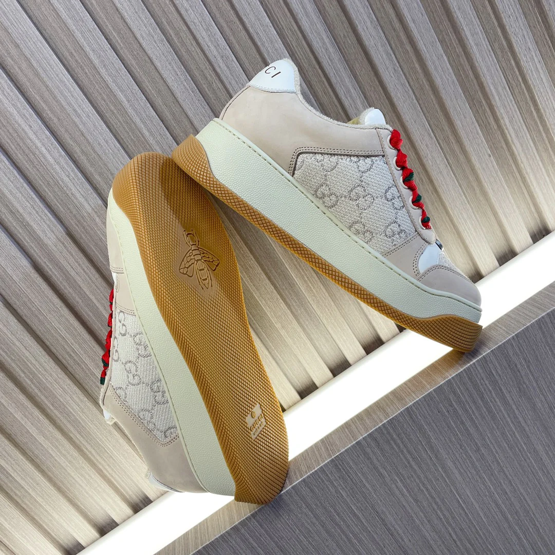 Новинка Gucci 2023 года - Туфли на платформе Dirty Shoes - Бежевые