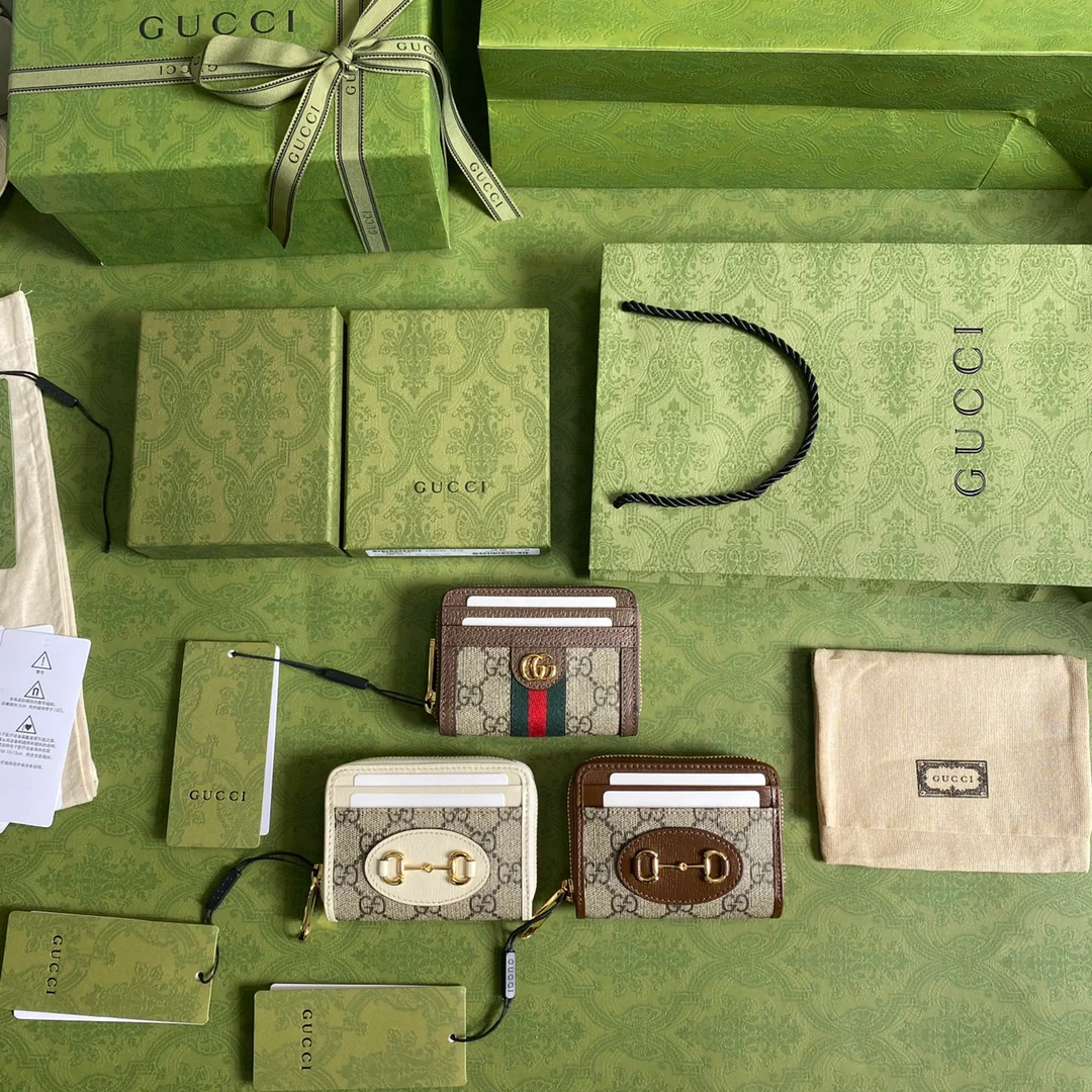 Gucci 新款拉链短夹