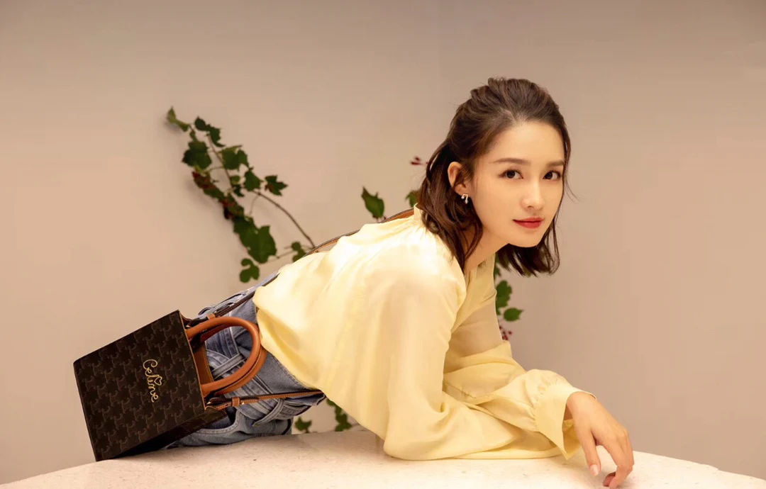 Селин - Дизайн вышивки к празднику Циси