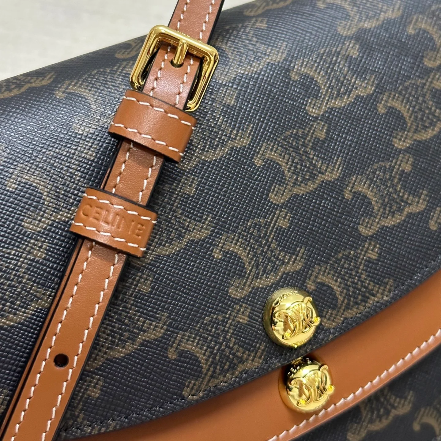 Сумка Celine Duo через плечо - коричневая с монограммой