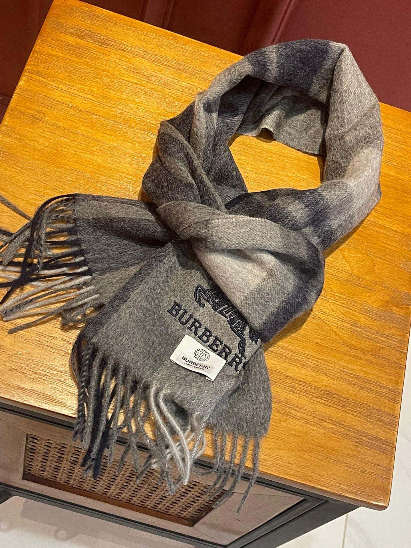 Кашемировый шарф Burberry Water Eave 2024 - размер 32 - 181