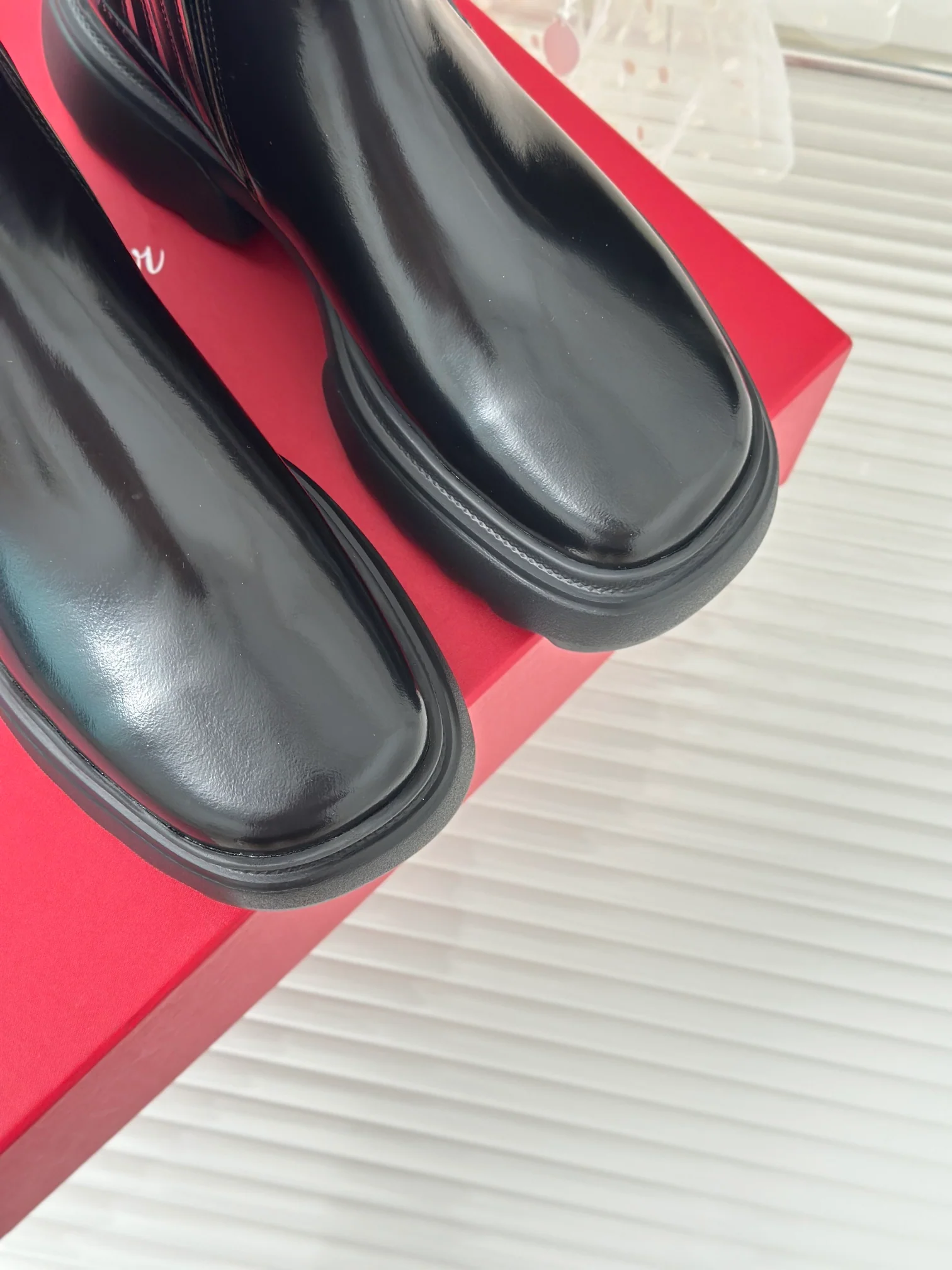 Обувь RV Shoes - Новинка сезона осень/зима 2023 - Ботильоны с квадратной пряжкой и стразами - Черные