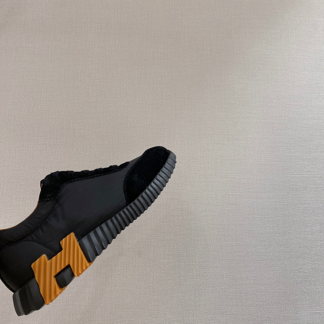 Весенняя коллекция Hermes 2022 — Спортивная повседневная обувь — Унисекс — Черно-желтая