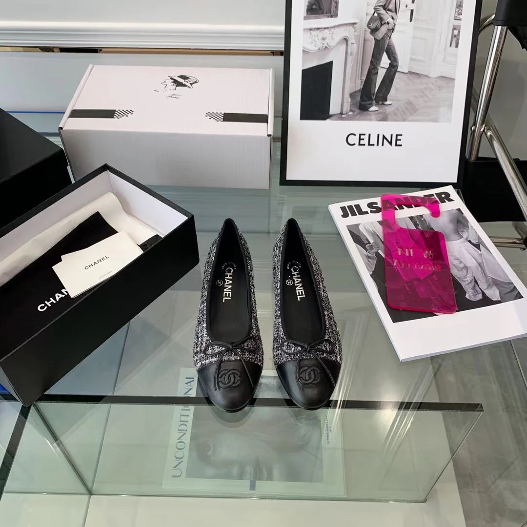 Классические балетки Chanel - черные