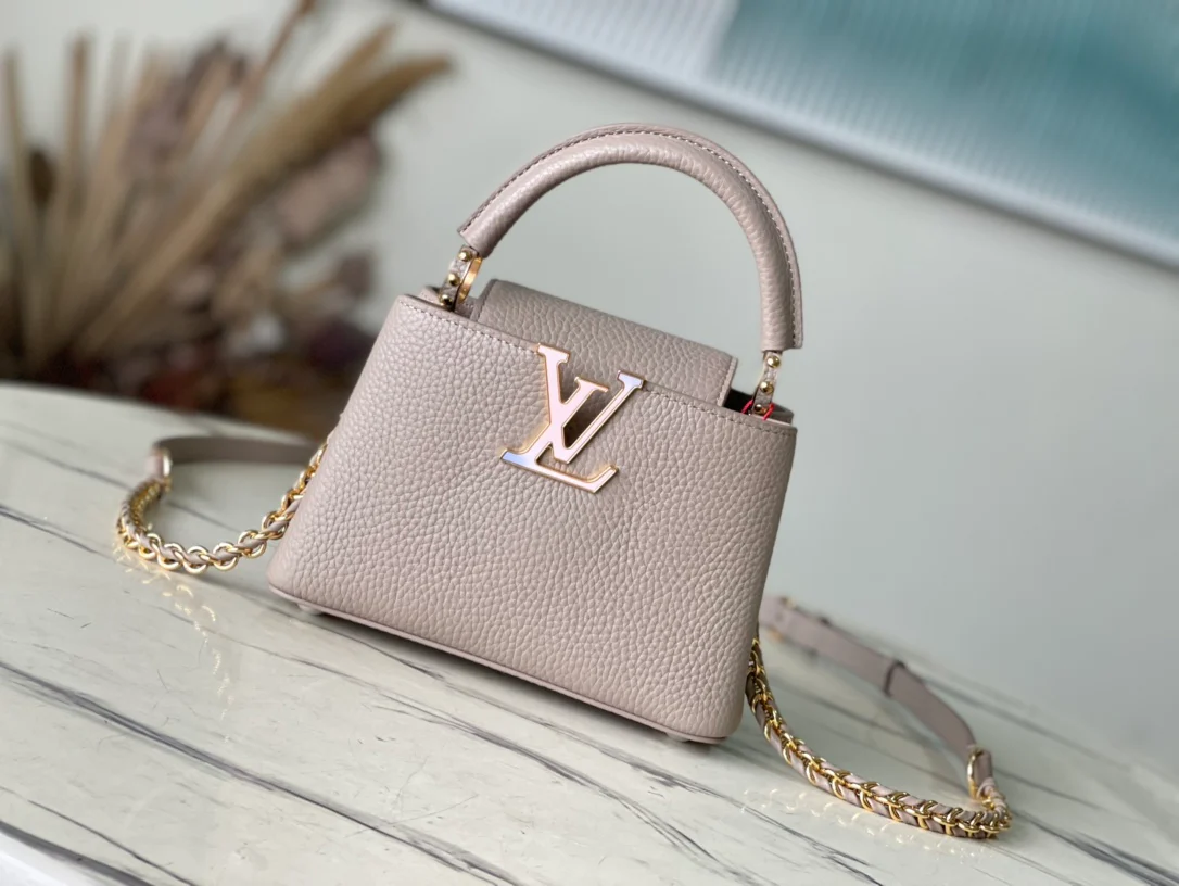 m23082-LV-capucines-bb-mini-handbag/crossbody bag-elephant grey